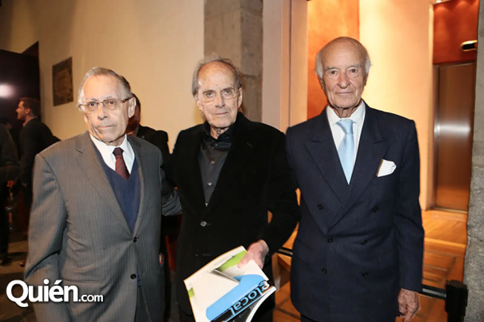 Fernando Solano,Teodoro González de León y José Carral