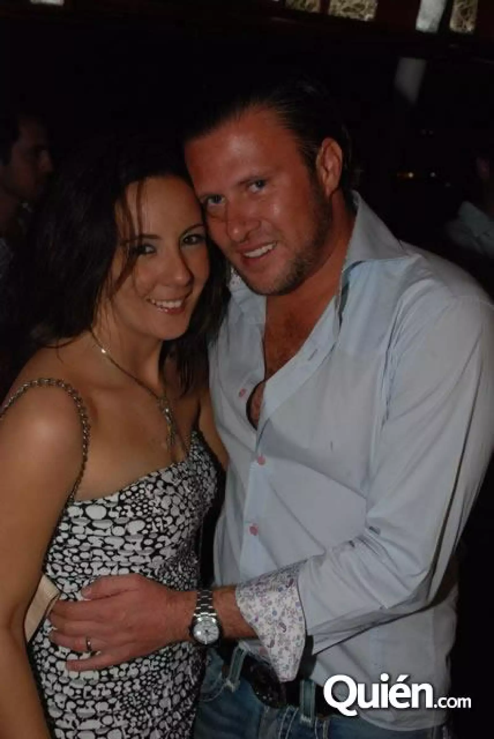 Fiesta en yate de Marcos Constandse