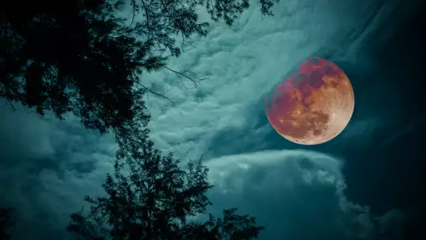 Luna de nieve en febrero