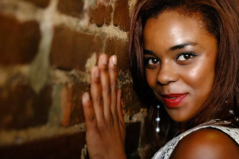 Nuevos testigos sobre la fatal tragedia de E’Dena Hines han salido a la luz, alegando que fue su novio quien la asesinara al intentar exorcizarla.