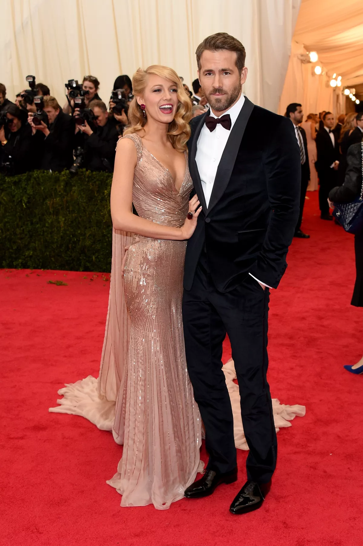 Blake-Lively-Ryan-Reynolds