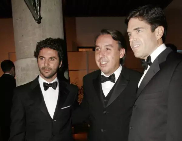 Pepe Bastón acompañado de Emilio Azcárraga.