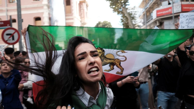 Protest over the death of Iranian woman Mahsa Amini, in Istanbul