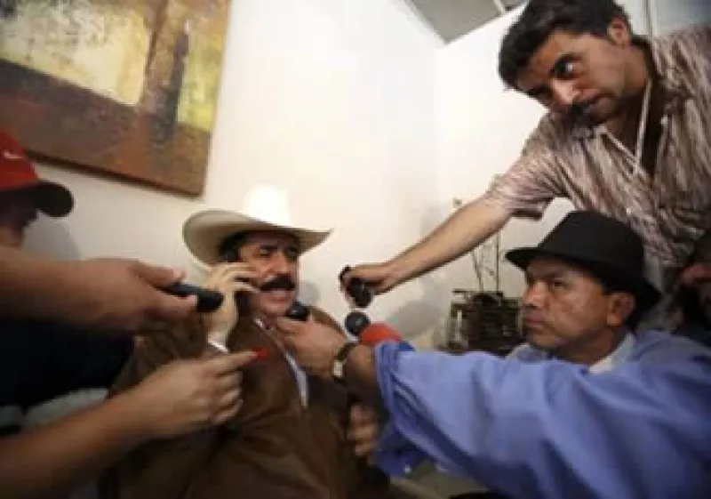 Zelaya lleva dos semanas recluido en la embajada brasileña. (Foto: Reuters)