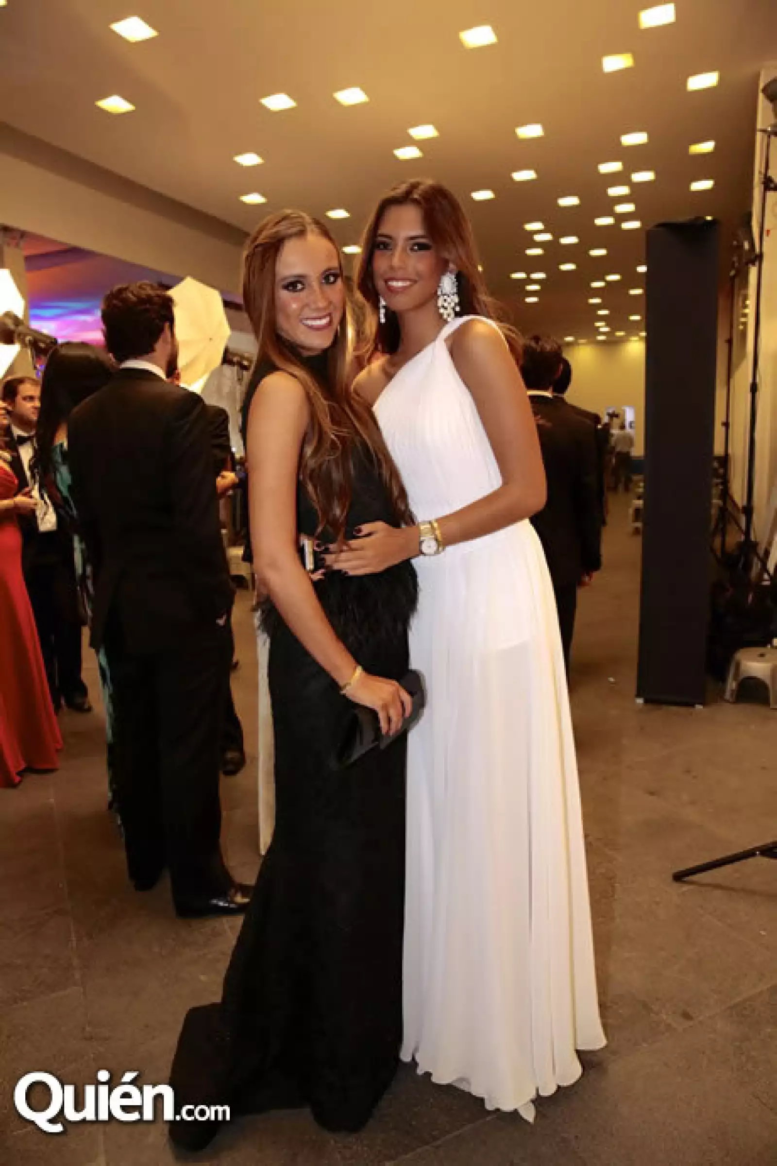 Natalia Zúñiga,Carlota Moreno