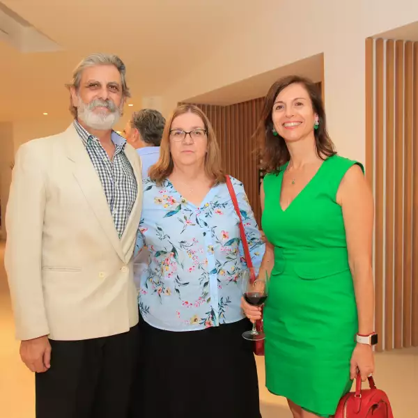 Manuel Ramos , Guadalupe Cortes y Eva Cobos 