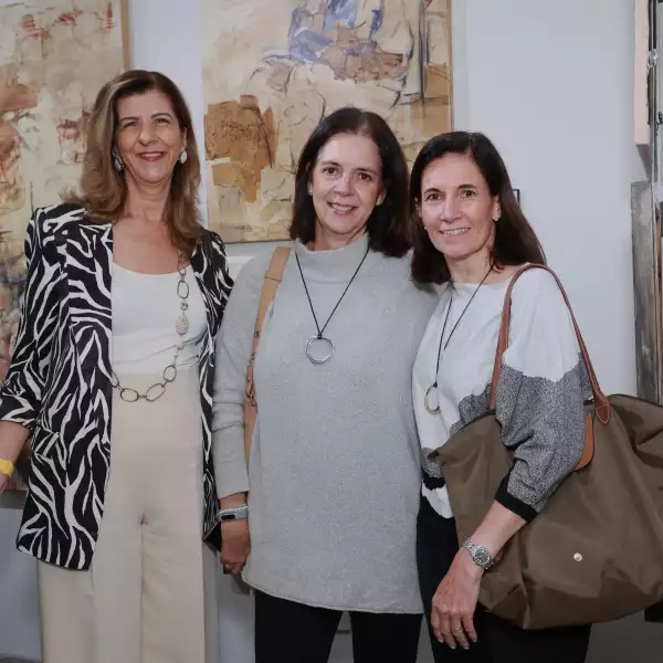 Lolis Gómez Roch, Maite Ávila e Isabel Suárez 