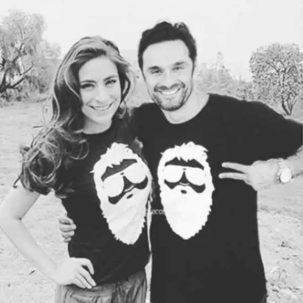 El actor reveló que desde hace tiempo está separado de su esposa y admitió la relación con la guapa actriz.