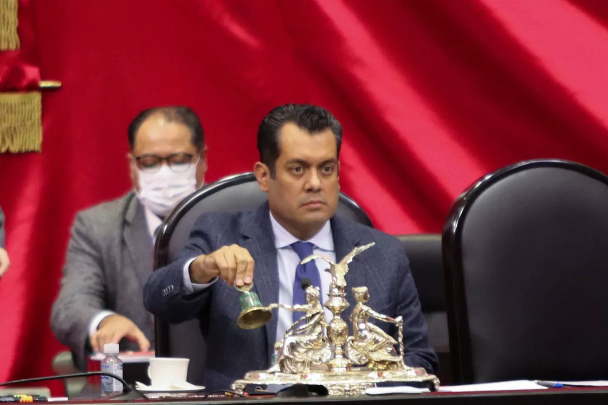 El diputado Sergio Gutiérrez Luna, presidente de la mesa directiva en la Cámara de Diputados