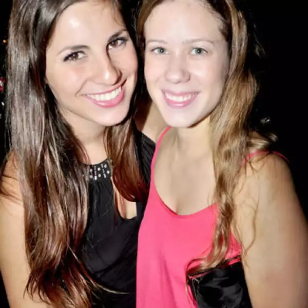 Marcela Espinosa y Paola Castillo