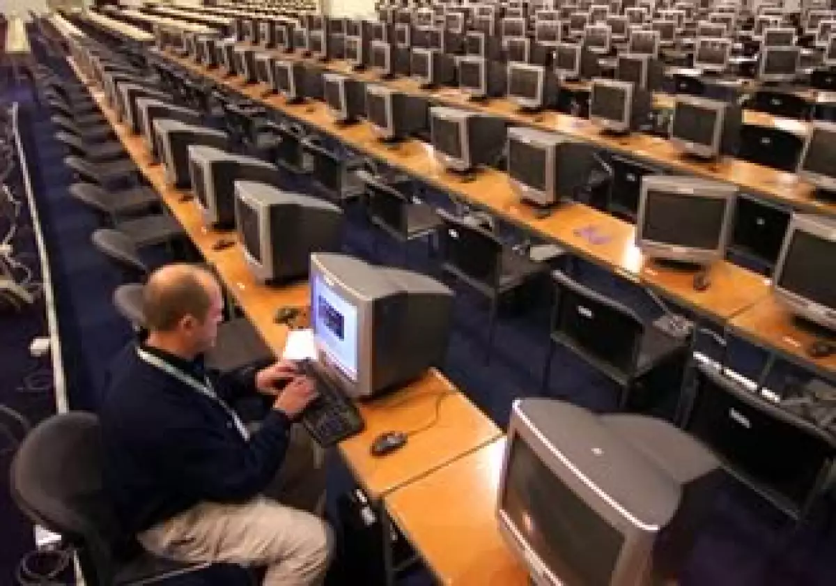 El acceso desde cualquier lugar será una de las ventajas que las empresas darán a sus empleados en 2010. (Foto: Archivo)
