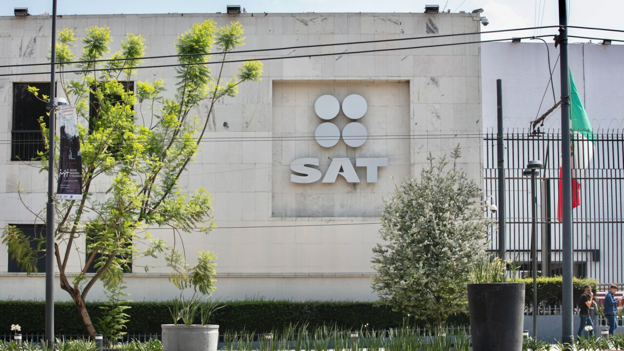 El SAT gana menos juicios, pero recupera más dinero de los contribuyentes