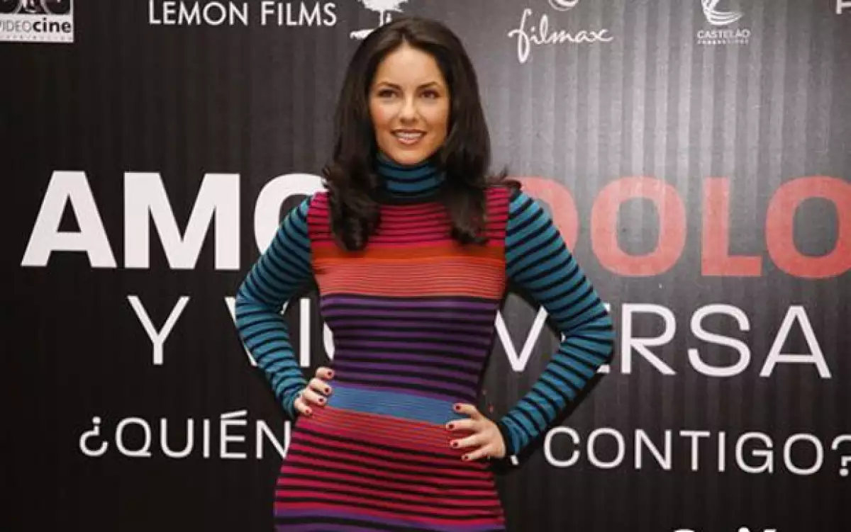 La actriz aseguró ser muy distinta a 'Chelo', su personaje, pues nunca ha estado enamorada de una forma tan obsesiva.