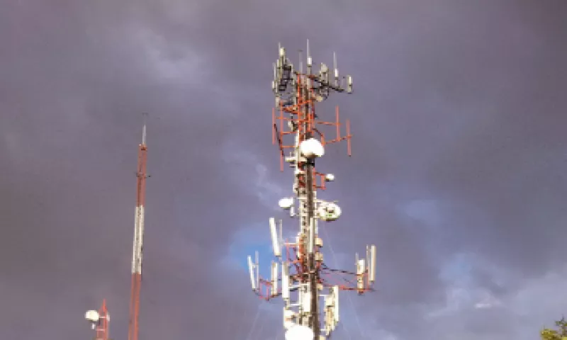 México tiene un déficit de capacidad de espectro para la transmisión de servicios de telefonía móvil. (Foto: CNNExpansión)