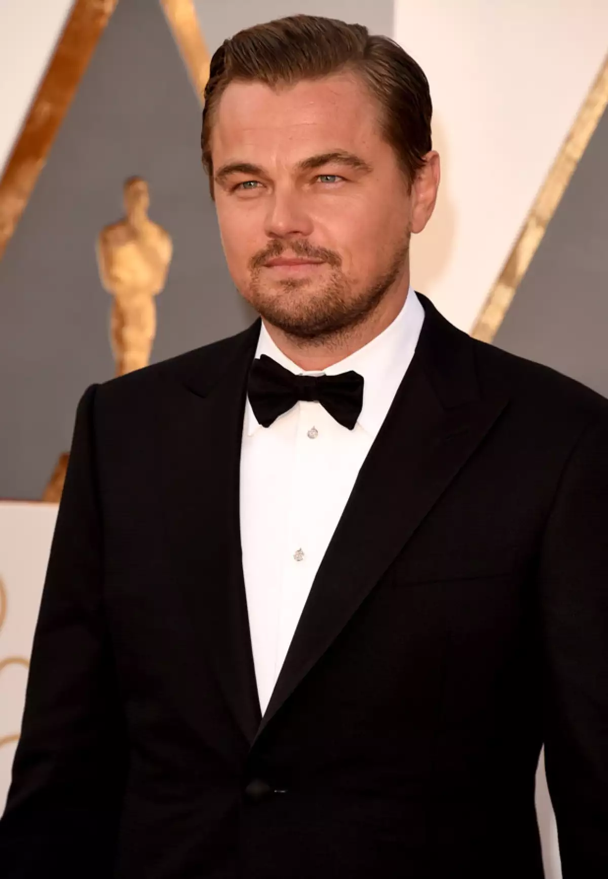 Leonardo se cortó la mano debido a la intensidad de su actuación en el filme de Quentin Tarantino.