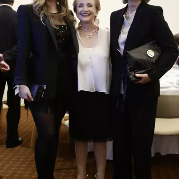Paloma Gaspar, Irene Weinberg y Pía Lozano