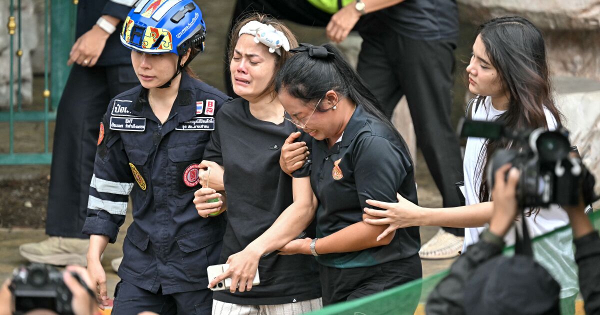ADOLESCENTE DESATA MASACRE EN TAILANDIA: ABUElOS Y CINCO MÁS CAEN