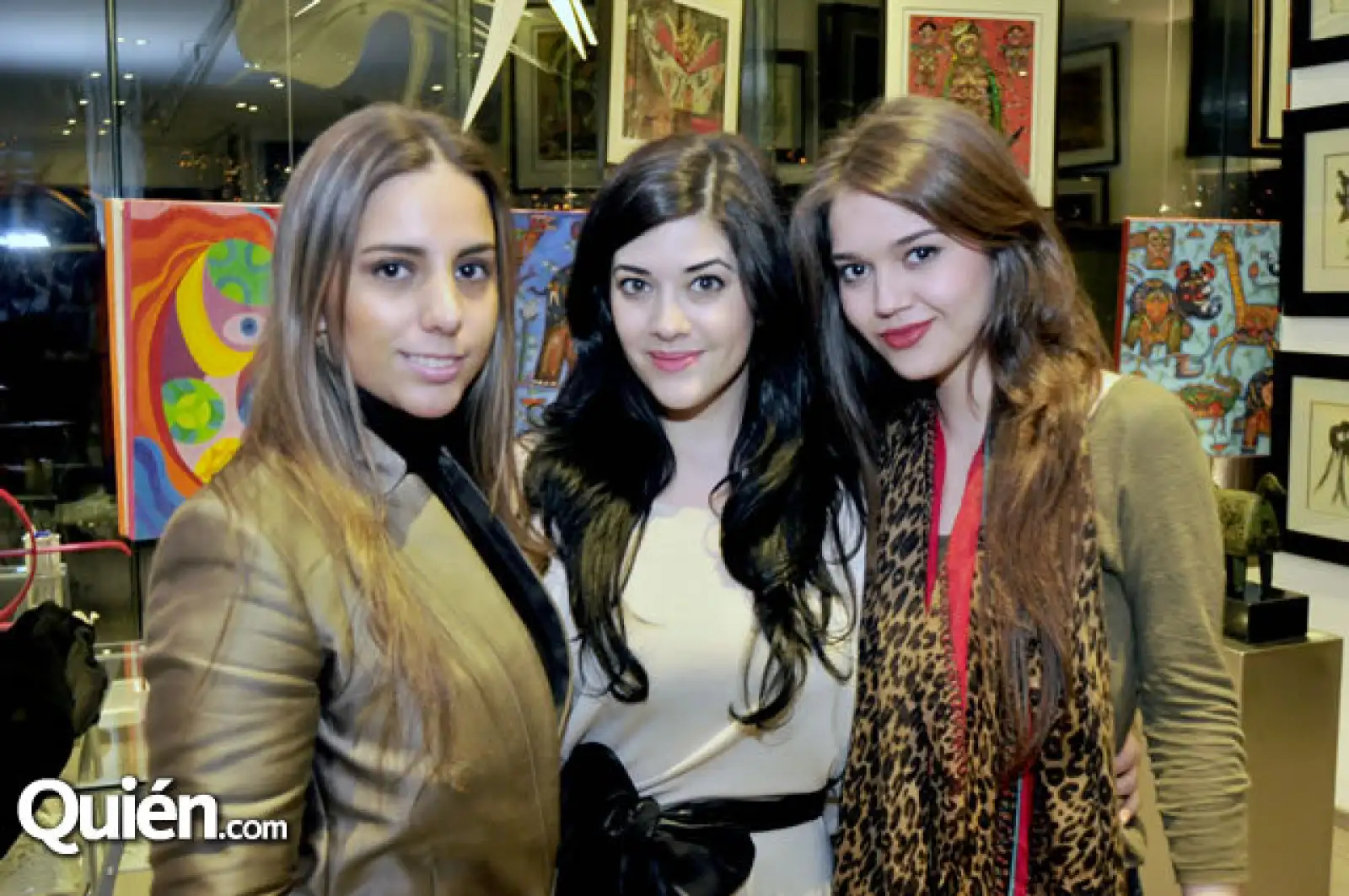 Elisa Salinas, Rosa Blanca Mondragón y Suzet Mondragón