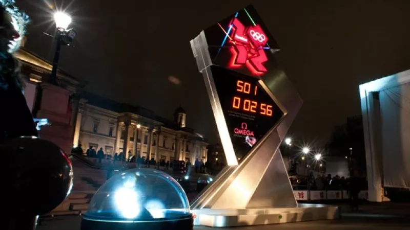 Develan en Londres el reloj que marca los días para los Olímpicos de 2012