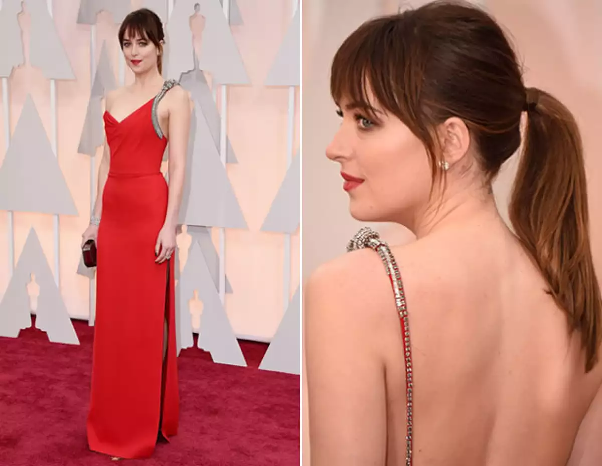 Emma Stone, Dakota Johnson, y Rosamund Pike conquistaron con sus looks de la noche.