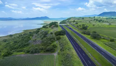 El plan de 'salvación' de Michoacán incluye mejorar las carreteras del estado y la SICT priorizará estas autopistas