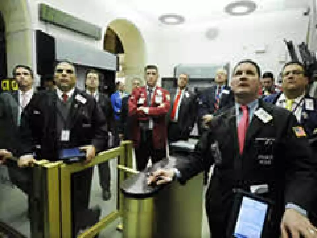 Los operadores de Wall Street vieron con atención el discurso de Obama. (Foto: AP)