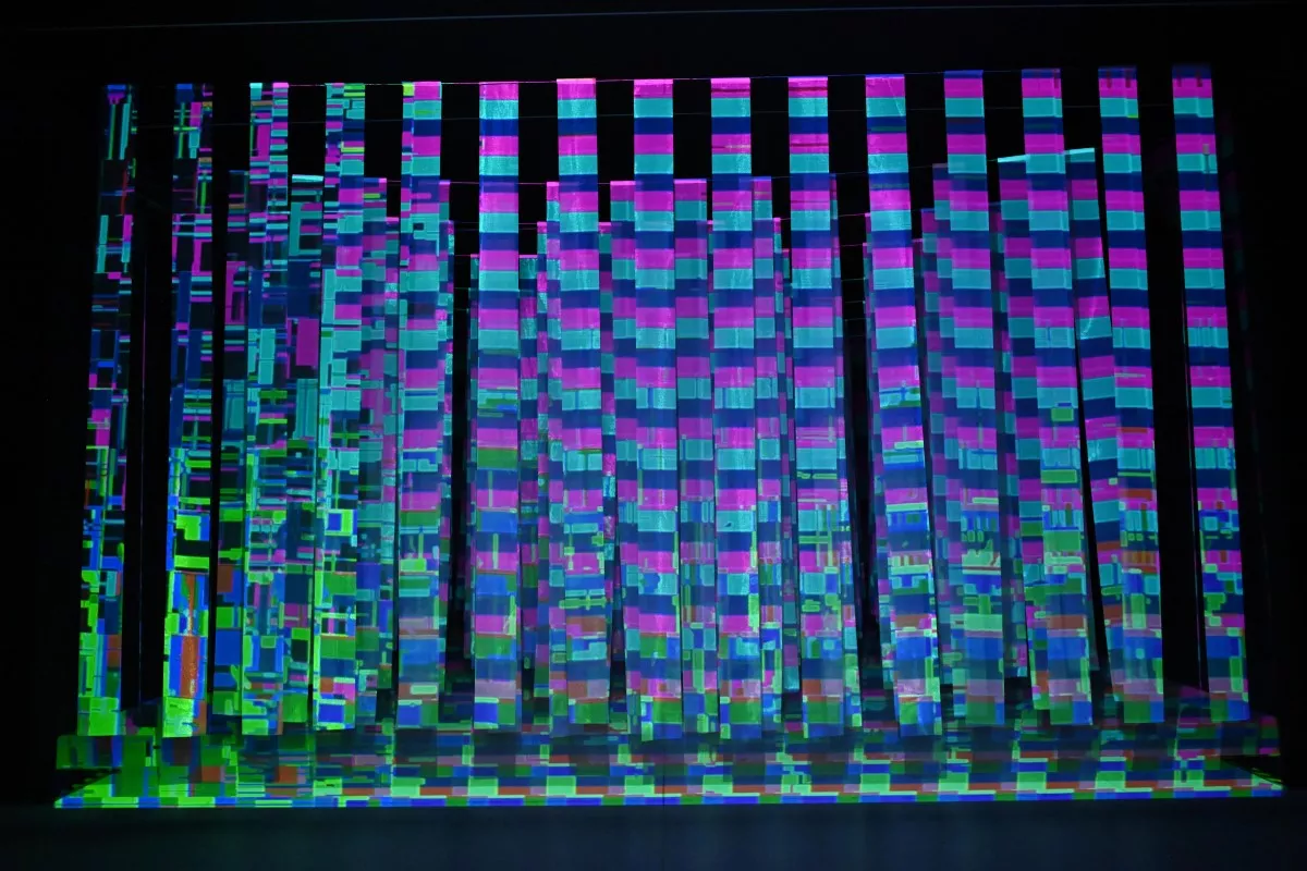 Glitche_02_colectivo_artistas_MASARY_Studios