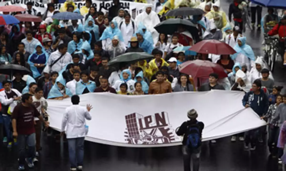 (Foto: Los estudiantes entregaron 10 contrapropuestas al Gobierno federal )