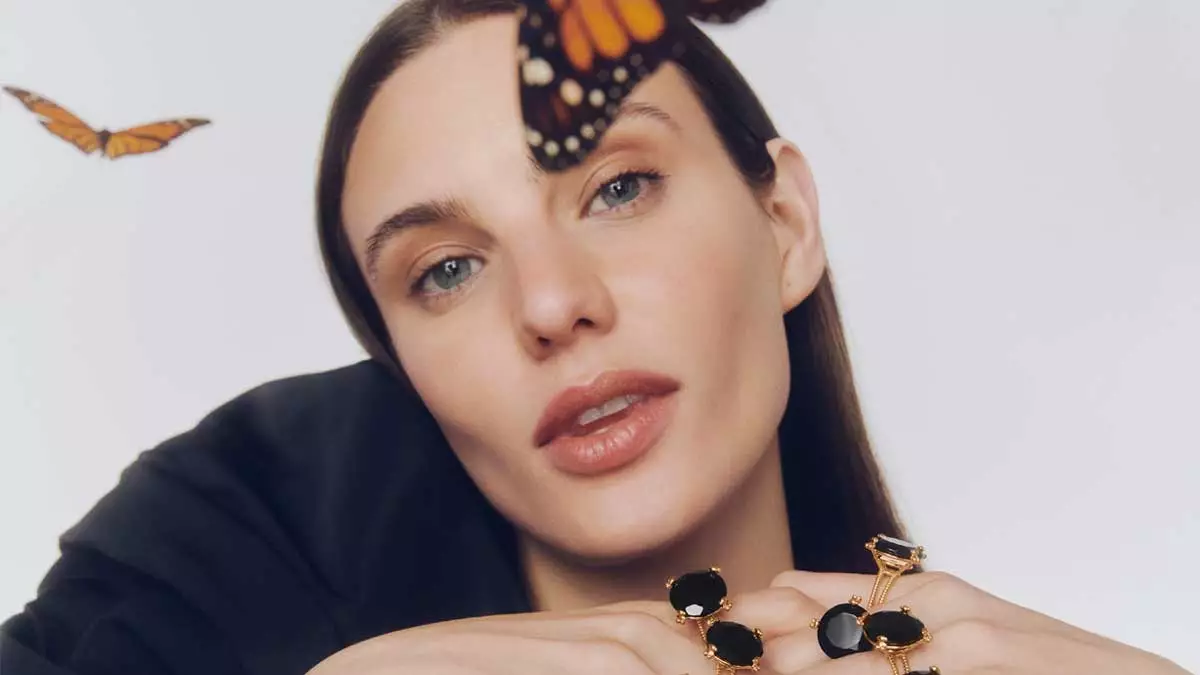 Cachito Mío de Tous rinde tributo al Día de Muertos de la mano de Maca Achaga