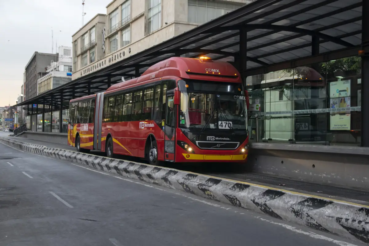  metrobus-cdmx-trabajo