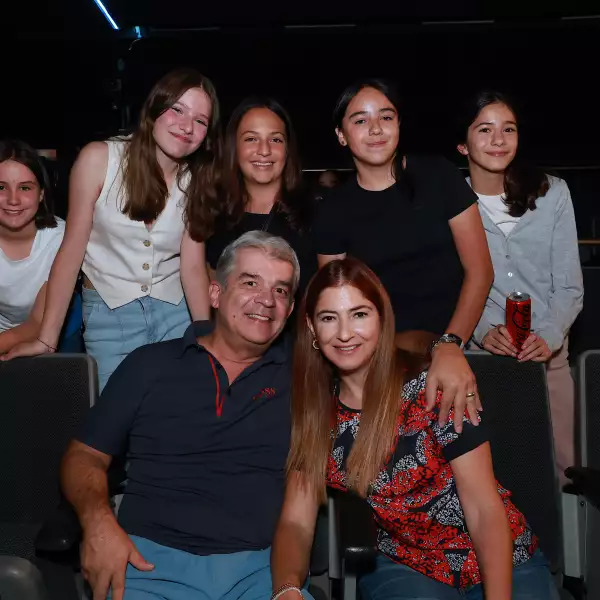 Adrina Nicholson, Alejandra Tobar, María García , Tessa Erpel,