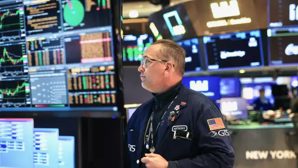 acciones de intel se disparan