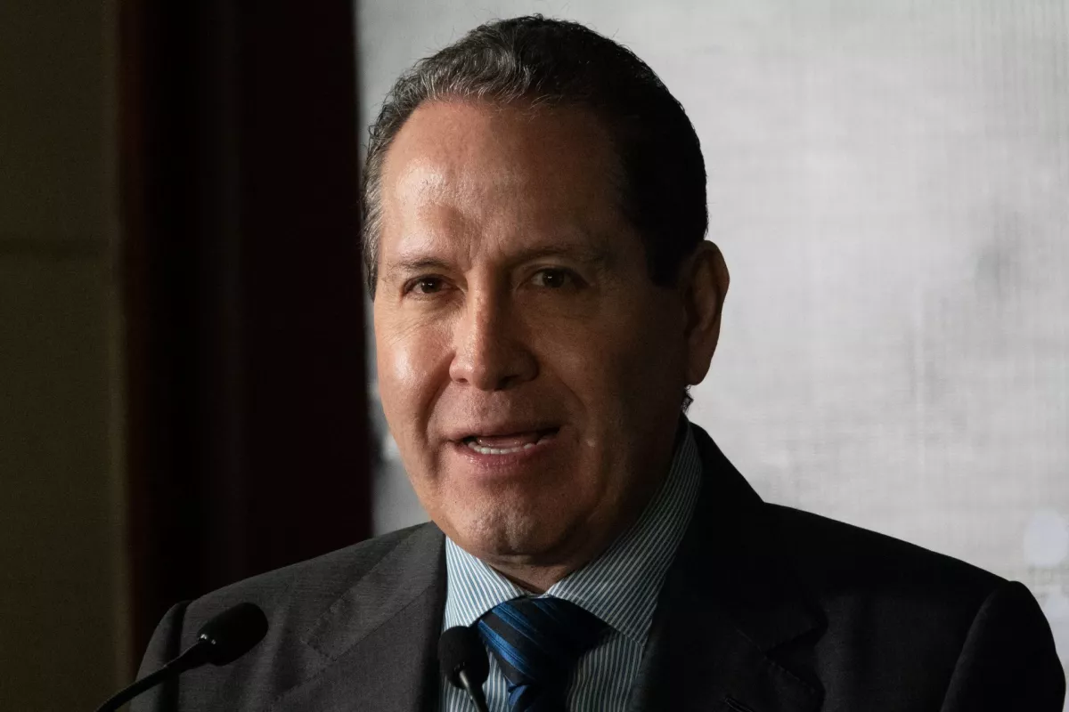 Eruviel Ávila se suma al PVEM tras renunciar al PRI y pide apoyar a Sheinbaum