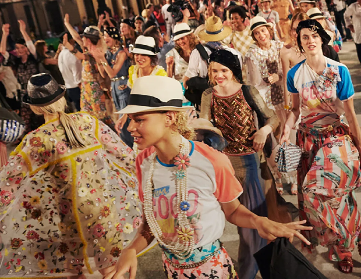Este desfile de Chanel coincide con un momento histórico de la Isla.