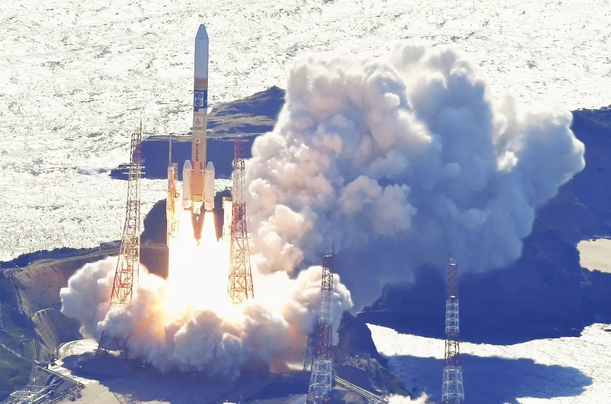 Misión "Moon Sniper" de Japón. El cohete H-IIA que lleva el módulo de aterrizaje lunar de la agencia espacial nacional se lanza en el Centro Espacial Tanegashima en la isla suroeste de Tanegashima, Japón, en esta foto tomada por Kyodo el 7 de septiembre de 2023.