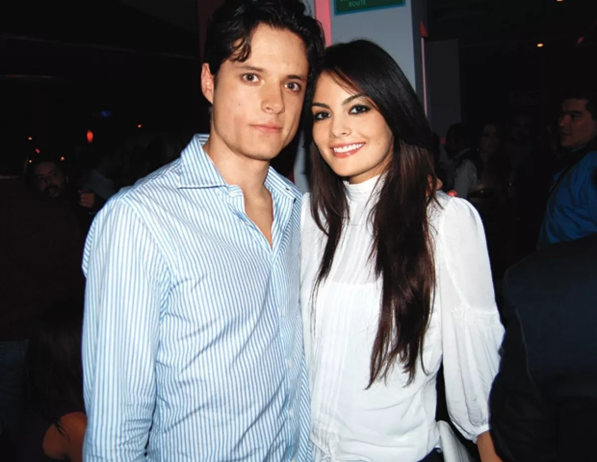 Ximena se mantiene en constante comunicación con Pablo.