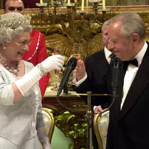 La celebración de su coronación en 1953 fue la primera en ser televisada.