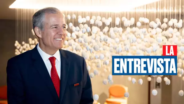 helvex-se-dirige.publico-joven