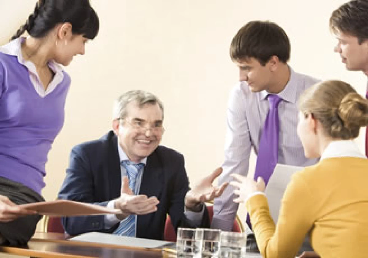 Se trata de hacer preguntas con un interés en aprender algo, no en juzgar. (Foto: Photos to go)