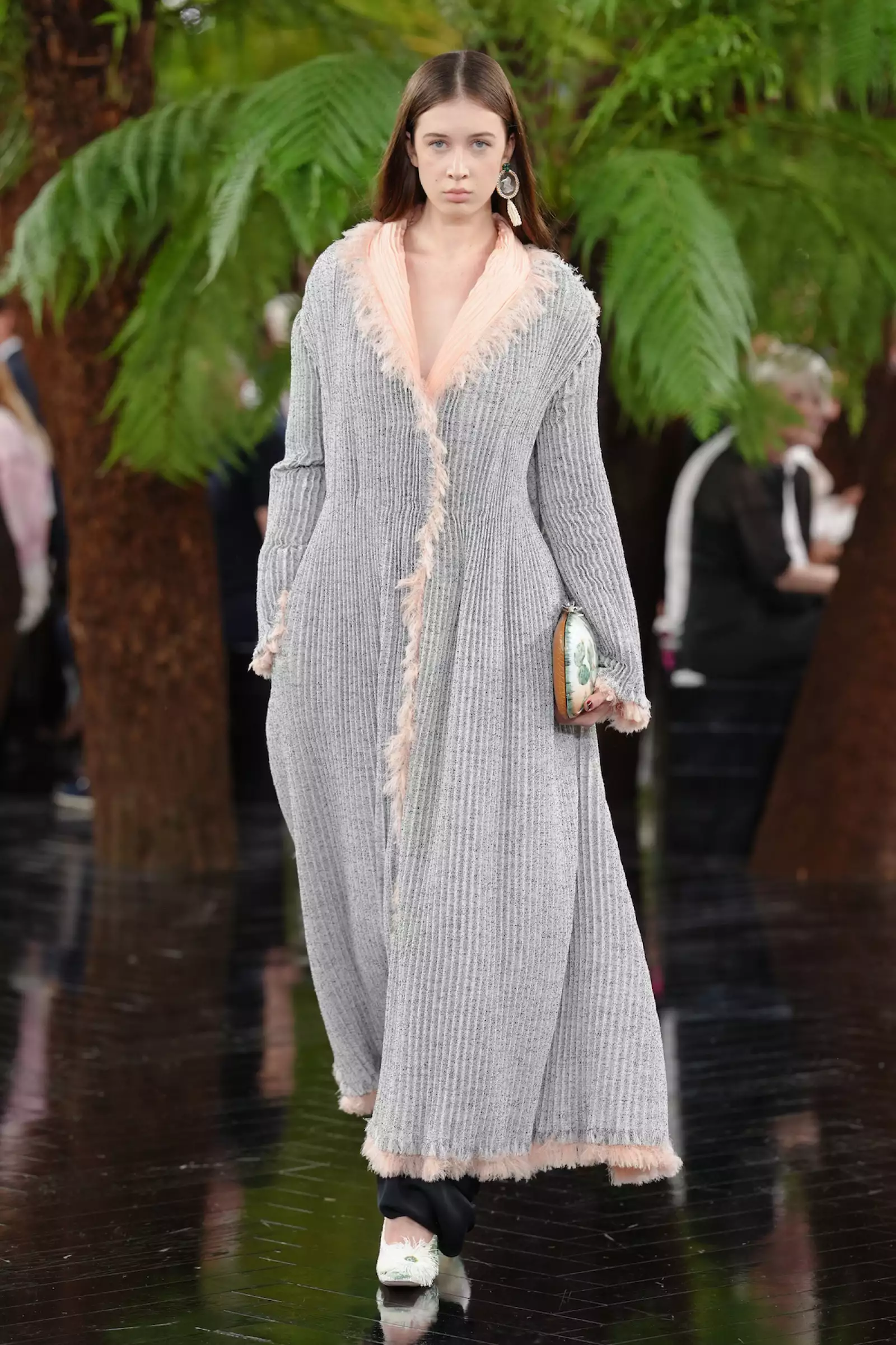 Christian Dior HC F26 050.jpg