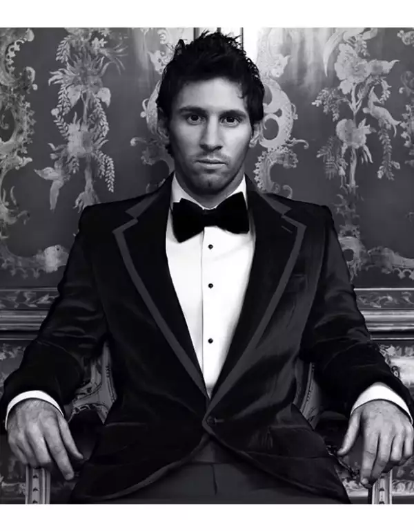 Lionel Messi fue fotografiado por Domenico Dolce para el libro Dolce & Gabbana.