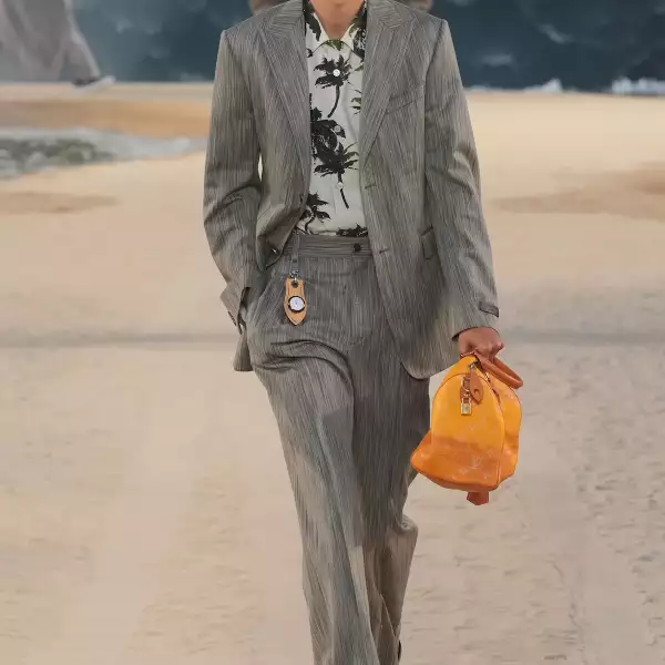 Vuitton m S27 038.jpg