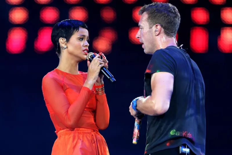 rihanna-chris-martin