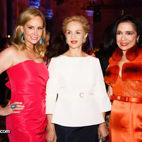 Yaz Hernández,Carolina Herrera y Dr. Joyce Brown