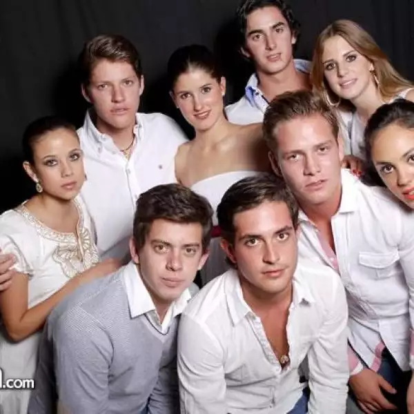 Pamela Orozco,Bernardo Garza,Paola Hernández,Eduardo Chico,Valentina Zermeño,Juande Guerra,Farid Salim,Diego Pons y Karla González