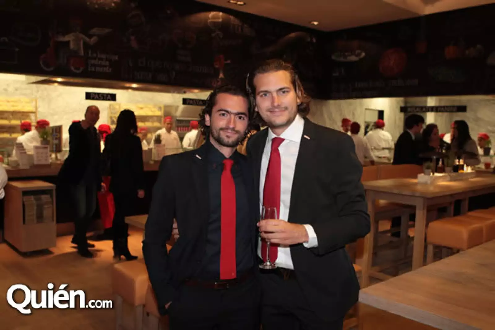 Daniel Askenazi,Jonathan Askenazi