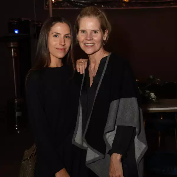 Daniela y Melissa Cervantes 