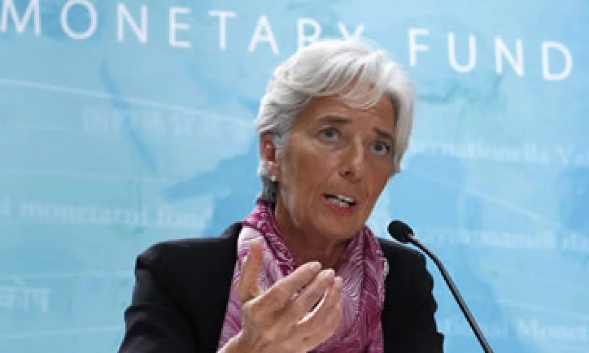 Christine Lagarde dijo que las tasas de interés aumentarían y se caerían los mercados de valores si EU no obtiene el aumento de su techo de deuda. (Foto: Reuters)