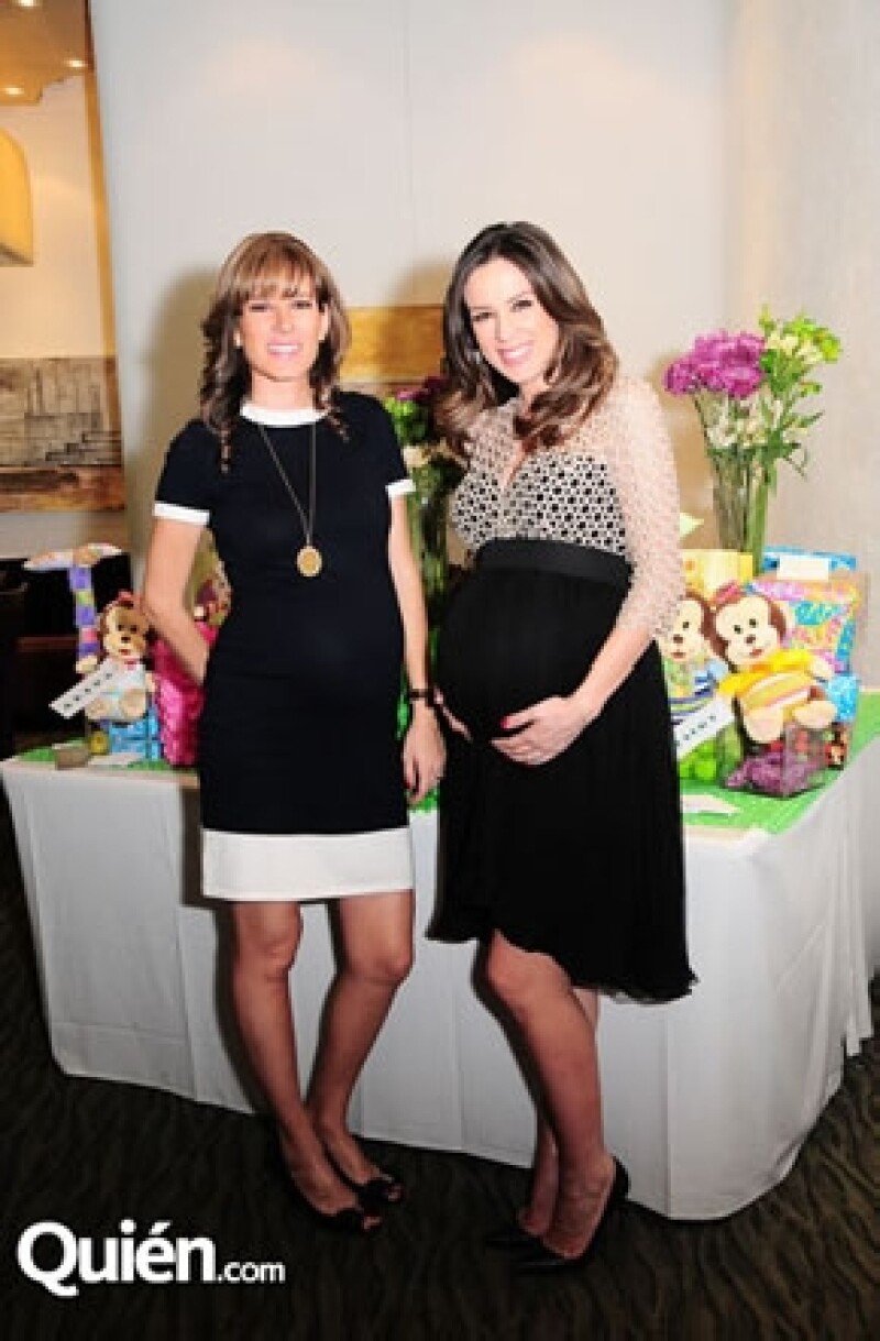 Esta mañana la tapatía celebró en Twitter el nacimiento de Ximena, la bebé de su hermana Alina, con quien compartió su embarazo, seguramente, Jacky no tarda en hacerle segunda.