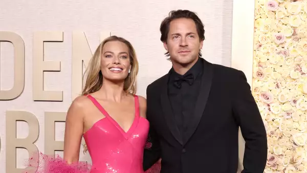 Margot Robbie y Tom Ackerley